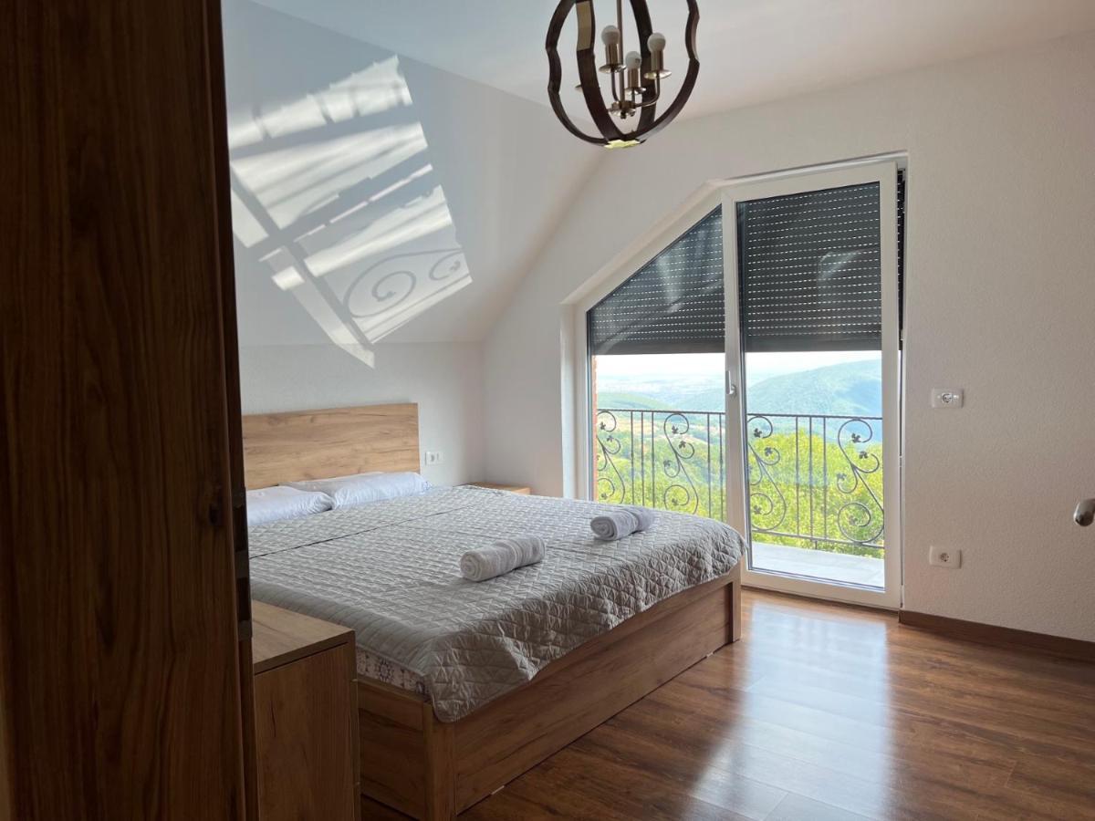 Villa Ozoni - Jezerc Урошевац Экстерьер фото